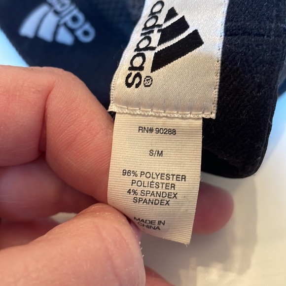 Adidas men’s climalite baseball cap. Elastic inside hat. Size small/medium. - Picture 10 of 10